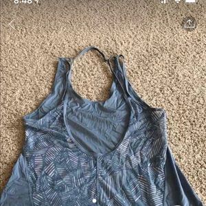 Lululemon top